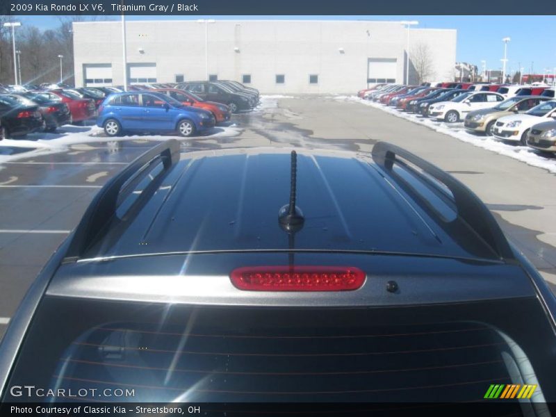 Titanium Gray / Black 2009 Kia Rondo LX V6