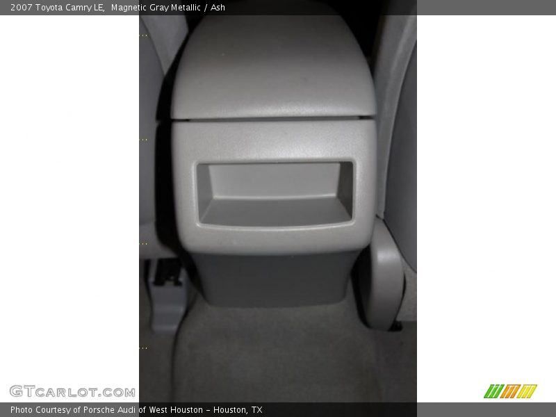 Magnetic Gray Metallic / Ash 2007 Toyota Camry LE