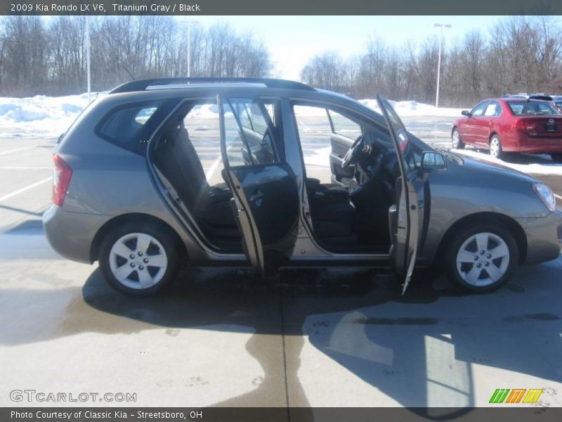 Titanium Gray / Black 2009 Kia Rondo LX V6