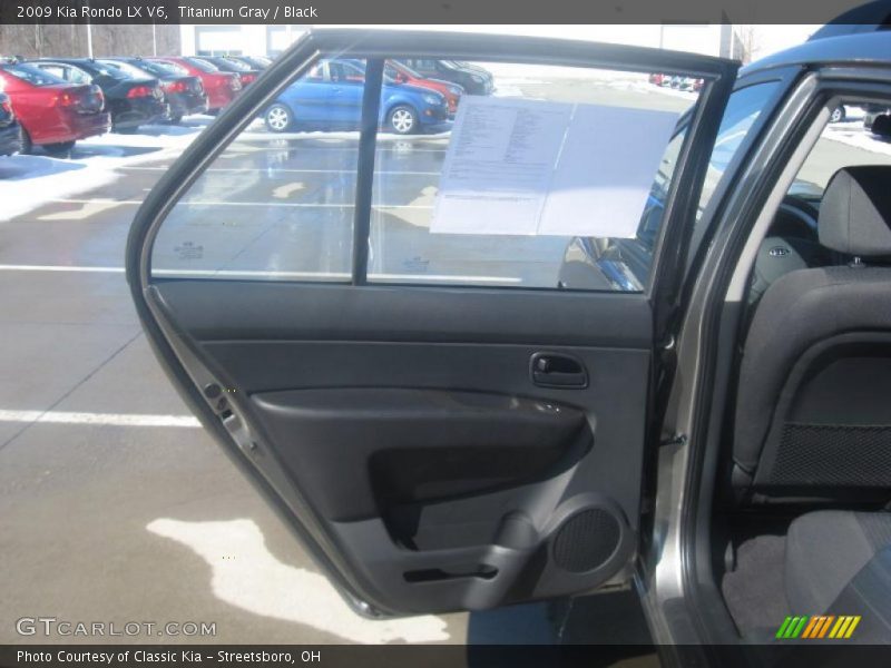 Titanium Gray / Black 2009 Kia Rondo LX V6
