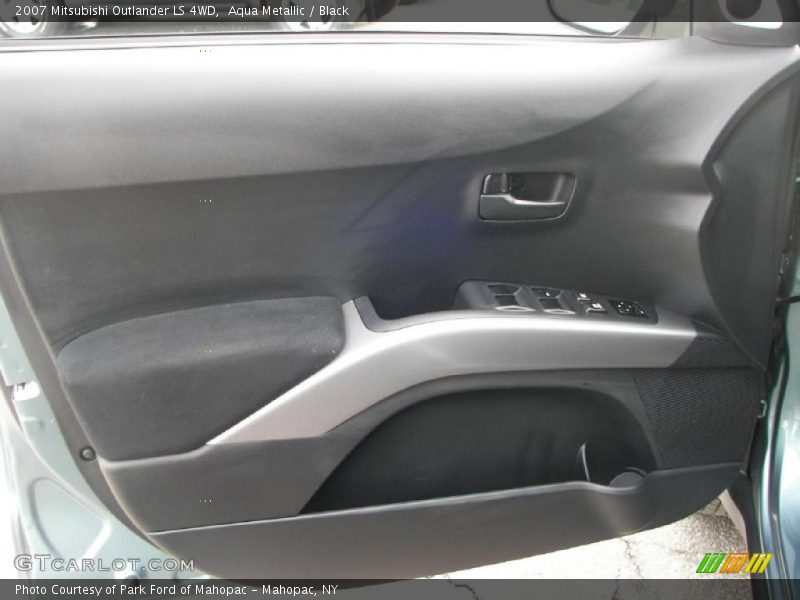 Aqua Metallic / Black 2007 Mitsubishi Outlander LS 4WD
