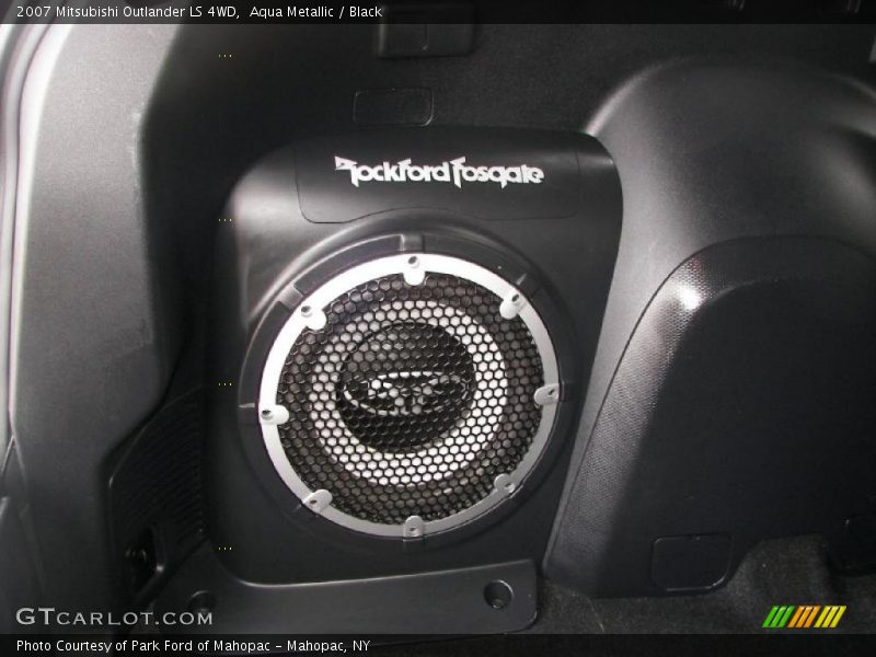 Aqua Metallic / Black 2007 Mitsubishi Outlander LS 4WD