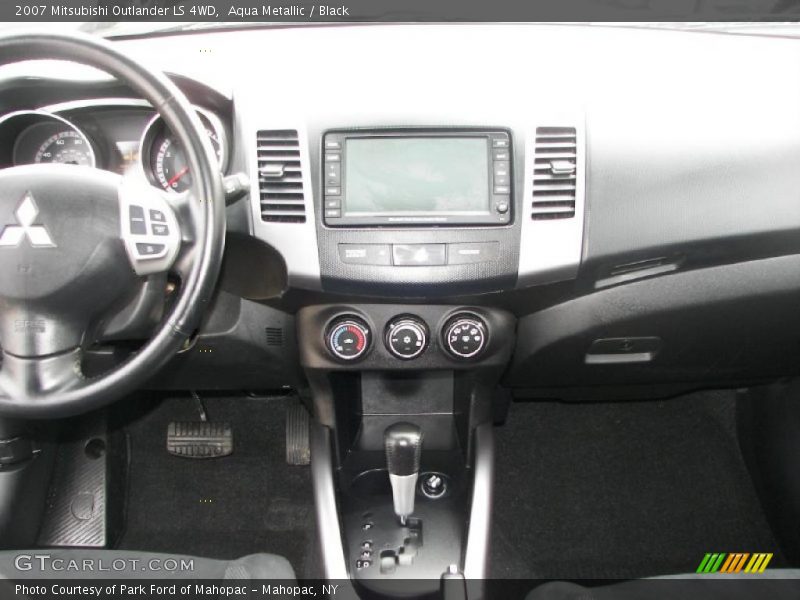 Aqua Metallic / Black 2007 Mitsubishi Outlander LS 4WD