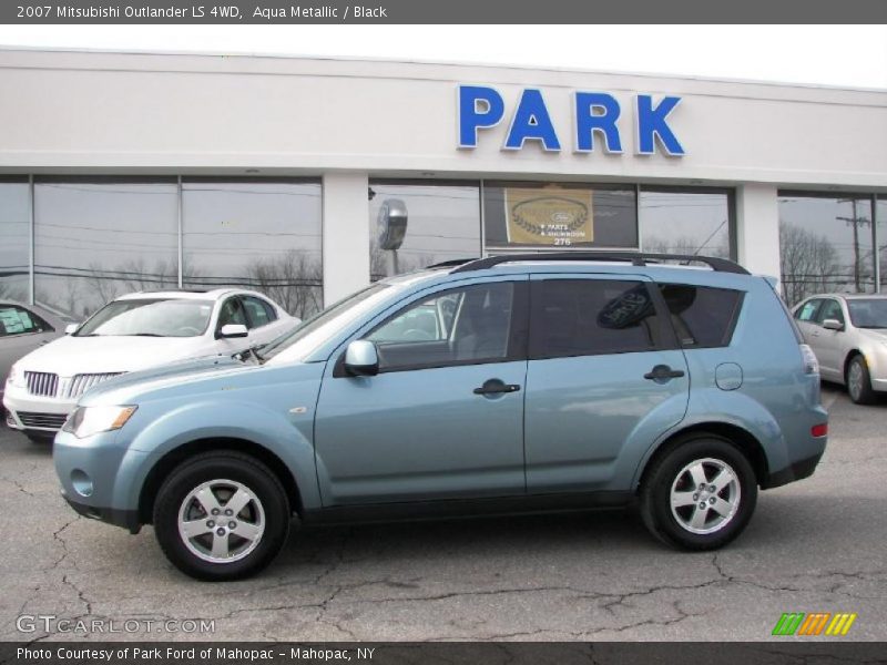 Aqua Metallic / Black 2007 Mitsubishi Outlander LS 4WD