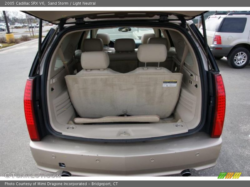 Sand Storm / Light Neutral 2005 Cadillac SRX V6