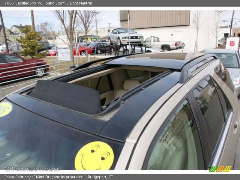 Sand Storm / Light Neutral 2005 Cadillac SRX V6