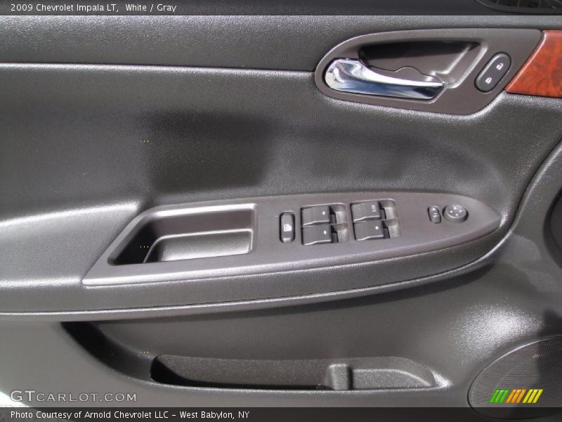 White / Gray 2009 Chevrolet Impala LT