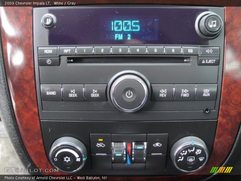 White / Gray 2009 Chevrolet Impala LT