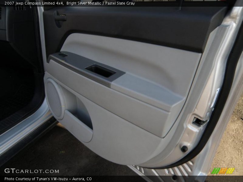 Bright Silver Metallic / Pastel Slate Gray 2007 Jeep Compass Limited 4x4