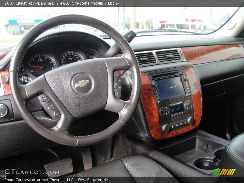 Graystone Metallic / Ebony 2007 Chevrolet Avalanche LTZ 4WD