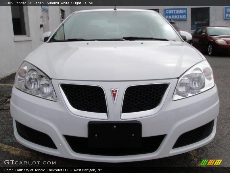 Summit White / Light Taupe 2009 Pontiac G6 Sedan