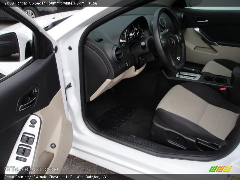 Summit White / Light Taupe 2009 Pontiac G6 Sedan