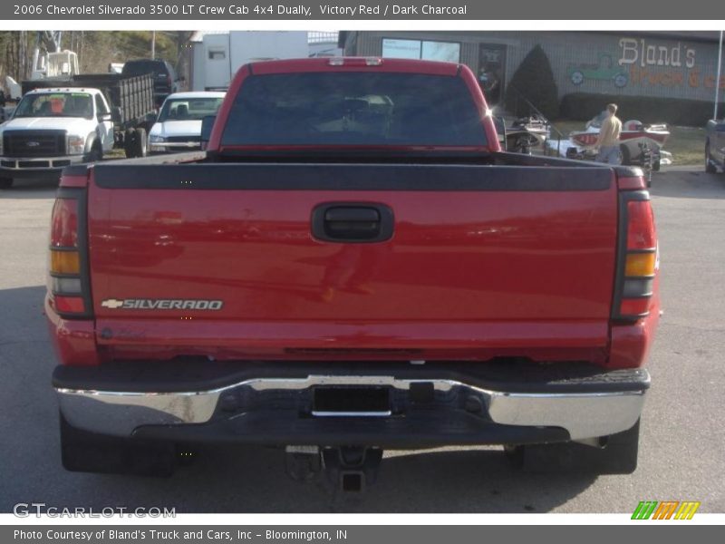 Victory Red / Dark Charcoal 2006 Chevrolet Silverado 3500 LT Crew Cab 4x4 Dually