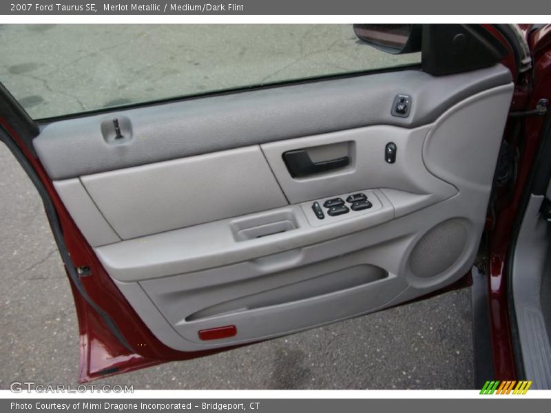 Merlot Metallic / Medium/Dark Flint 2007 Ford Taurus SE