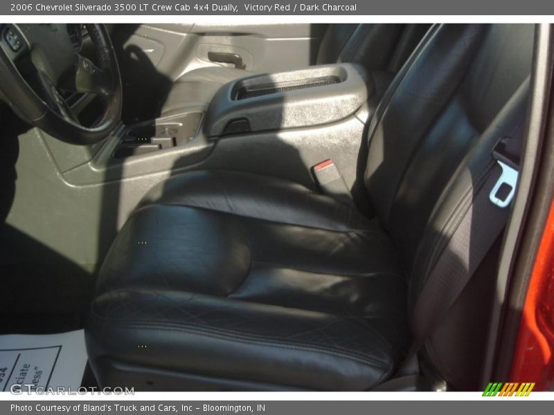 Victory Red / Dark Charcoal 2006 Chevrolet Silverado 3500 LT Crew Cab 4x4 Dually