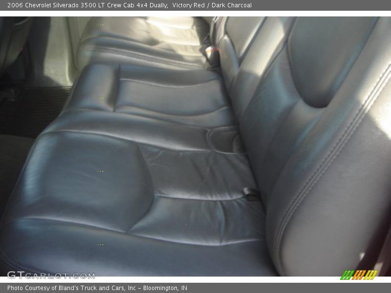 Victory Red / Dark Charcoal 2006 Chevrolet Silverado 3500 LT Crew Cab 4x4 Dually