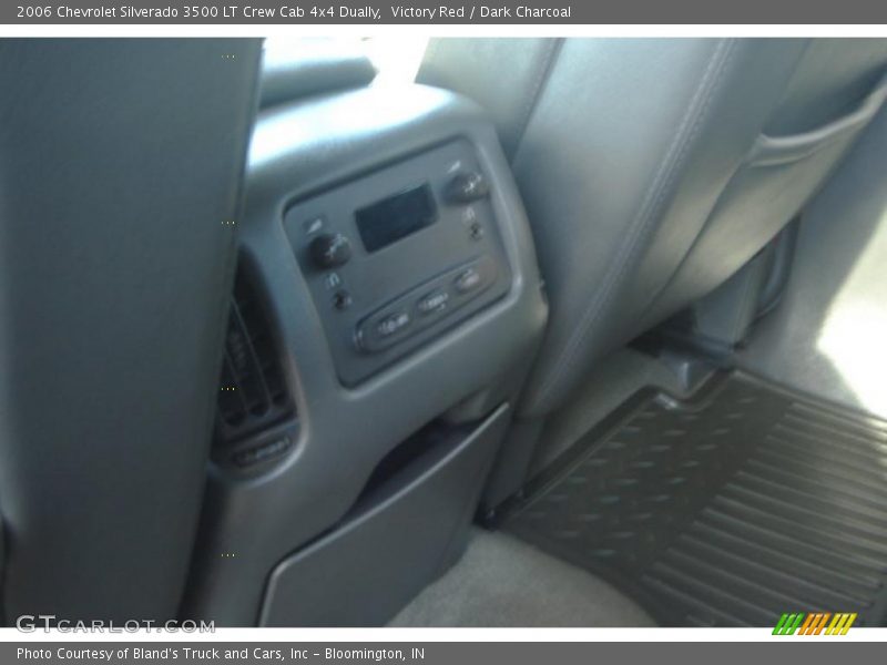 Victory Red / Dark Charcoal 2006 Chevrolet Silverado 3500 LT Crew Cab 4x4 Dually