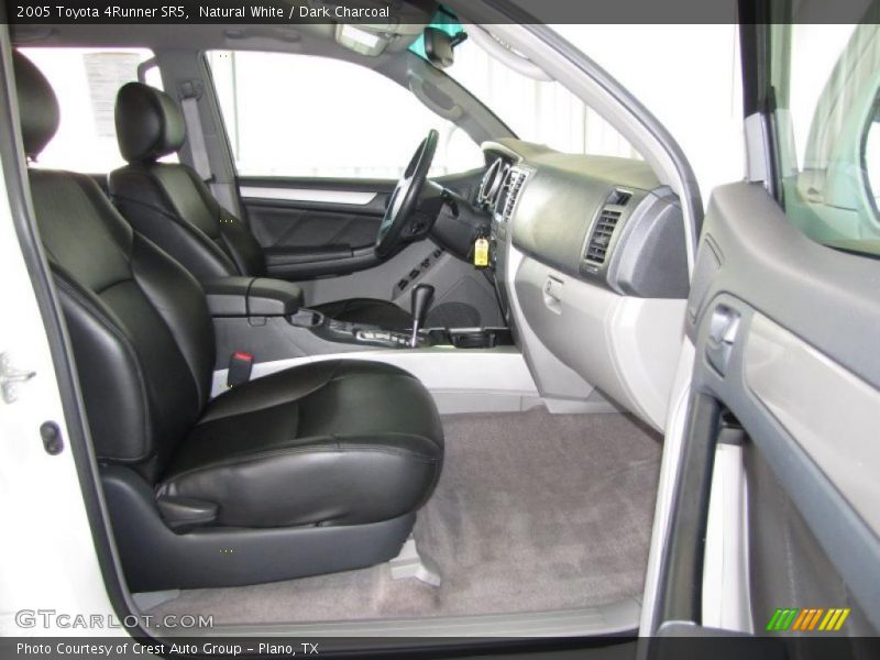 Natural White / Dark Charcoal 2005 Toyota 4Runner SR5