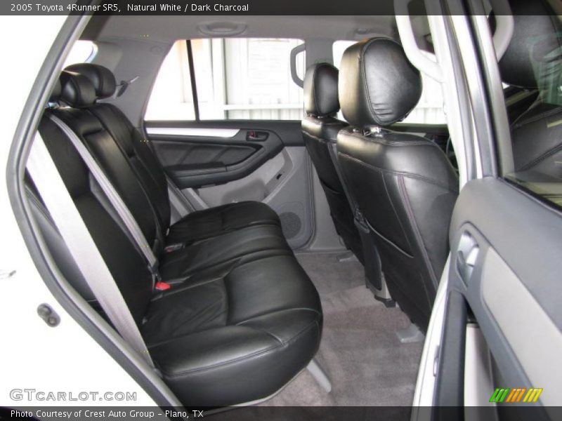 Natural White / Dark Charcoal 2005 Toyota 4Runner SR5
