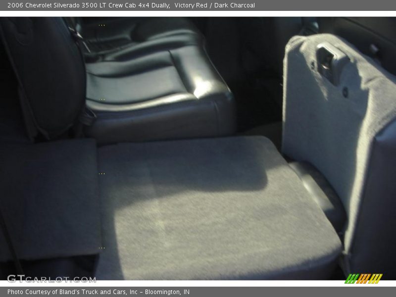 Victory Red / Dark Charcoal 2006 Chevrolet Silverado 3500 LT Crew Cab 4x4 Dually