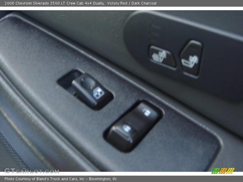 Victory Red / Dark Charcoal 2006 Chevrolet Silverado 3500 LT Crew Cab 4x4 Dually