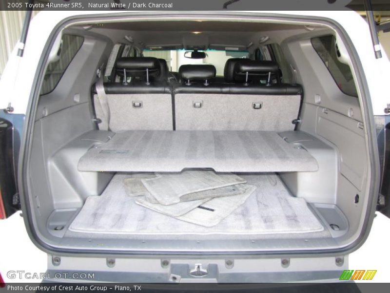 Natural White / Dark Charcoal 2005 Toyota 4Runner SR5
