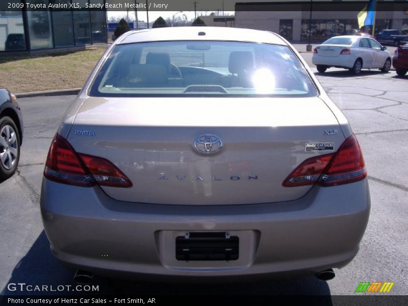 Sandy Beach Metallic / Ivory 2009 Toyota Avalon XLS