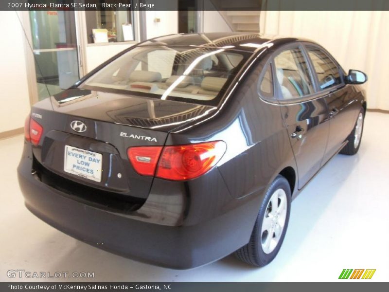 Black Pearl / Beige 2007 Hyundai Elantra SE Sedan