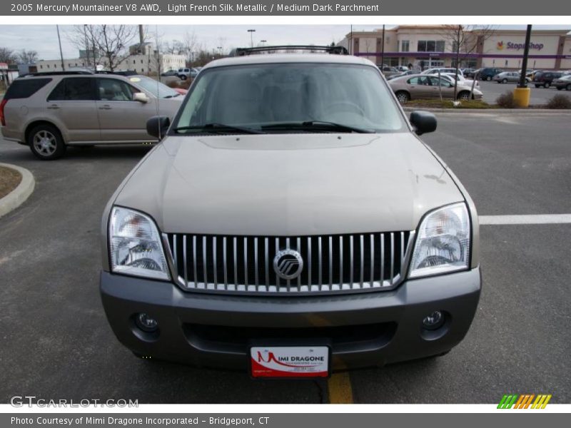 Light French Silk Metallic / Medium Dark Parchment 2005 Mercury Mountaineer V8 AWD