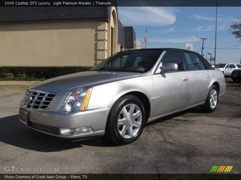 Light Platinum Metallic / Titanium 2006 Cadillac DTS Luxury