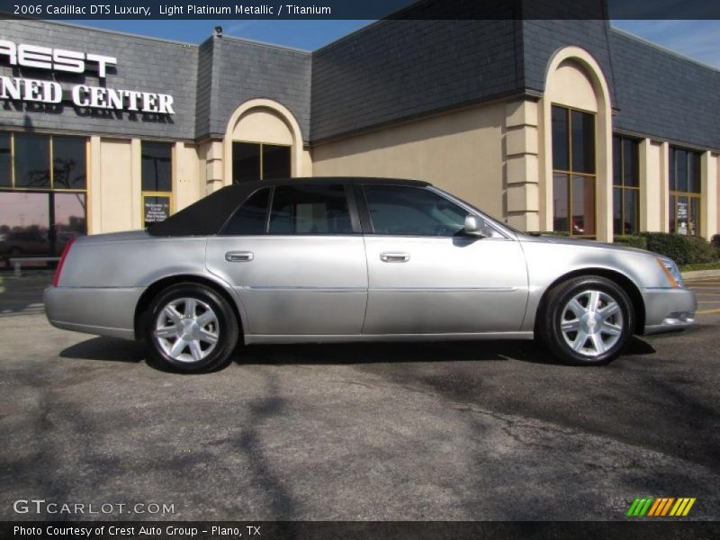 Light Platinum Metallic / Titanium 2006 Cadillac DTS Luxury