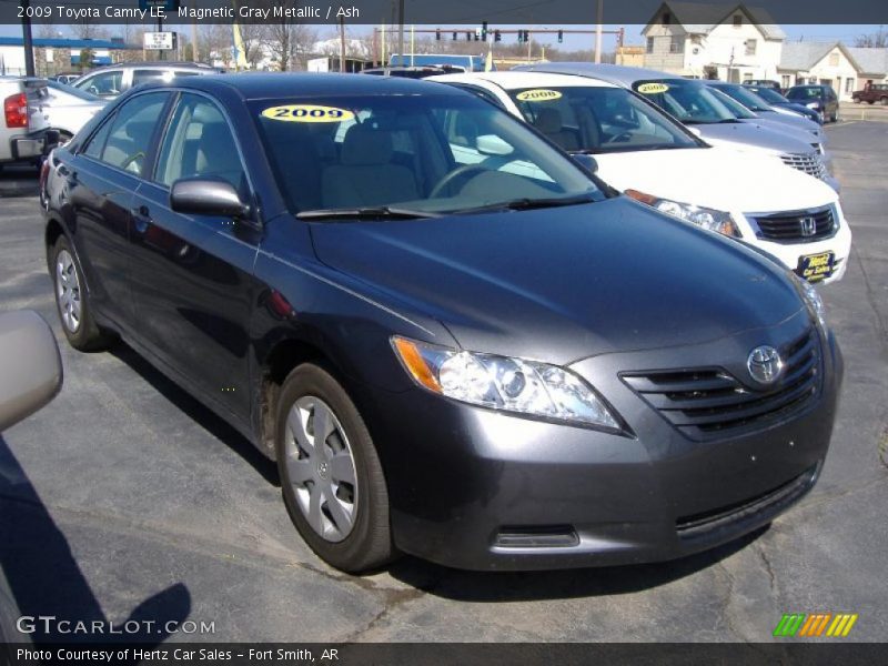 Magnetic Gray Metallic / Ash 2009 Toyota Camry LE