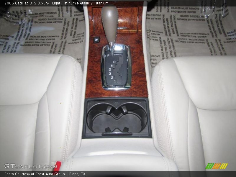 Light Platinum Metallic / Titanium 2006 Cadillac DTS Luxury