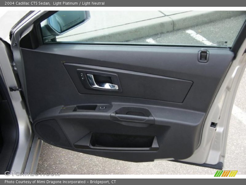 Light Platinum / Light Neutral 2004 Cadillac CTS Sedan