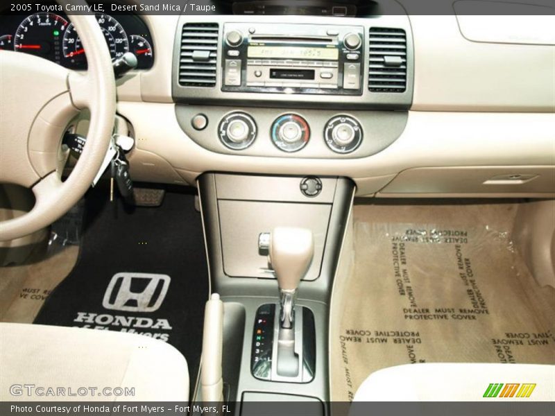 Desert Sand Mica / Taupe 2005 Toyota Camry LE