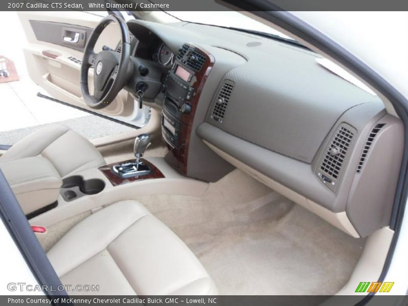 White Diamond / Cashmere 2007 Cadillac CTS Sedan