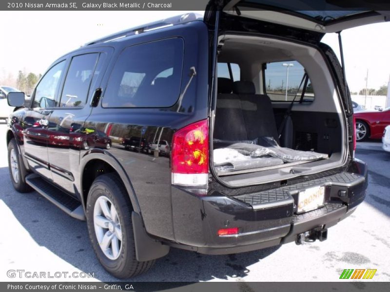 Galaxy Black Metallic / Charcoal 2010 Nissan Armada SE