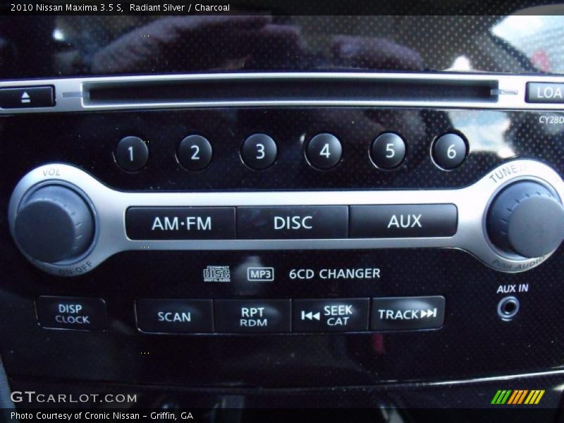 Radiant Silver / Charcoal 2010 Nissan Maxima 3.5 S