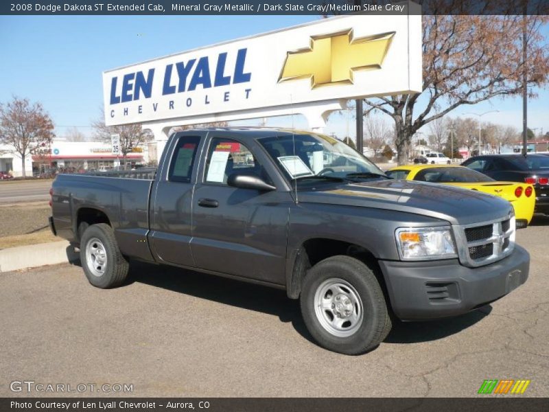 Mineral Gray Metallic / Dark Slate Gray/Medium Slate Gray 2008 Dodge Dakota ST Extended Cab