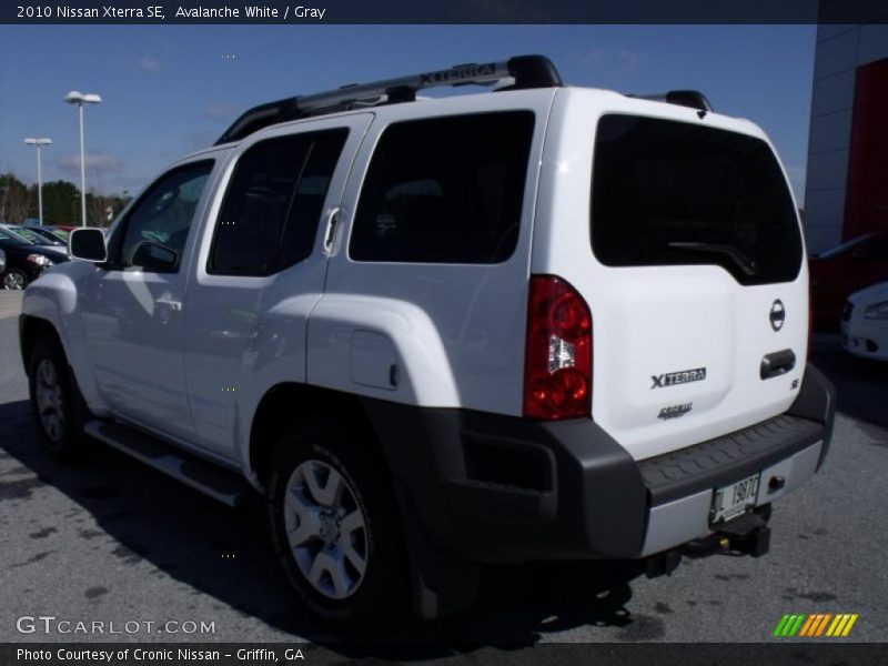 Avalanche White / Gray 2010 Nissan Xterra SE