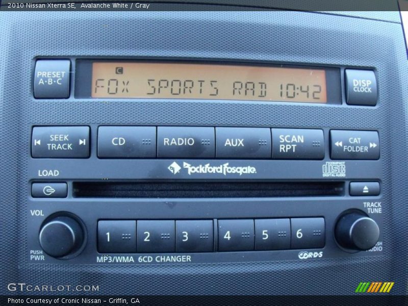 Avalanche White / Gray 2010 Nissan Xterra SE