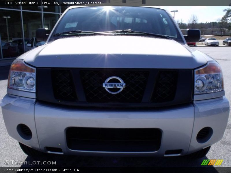 Radiant Silver / Charcoal 2010 Nissan Titan XE Crew Cab