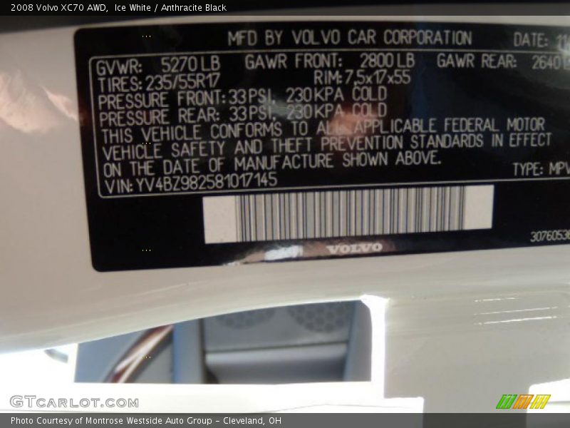 Ice White / Anthracite Black 2008 Volvo XC70 AWD