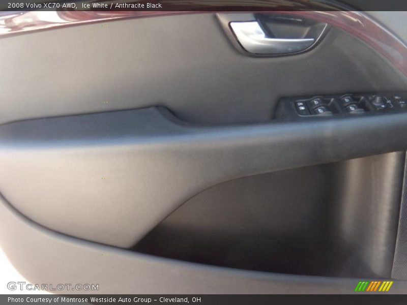 Ice White / Anthracite Black 2008 Volvo XC70 AWD
