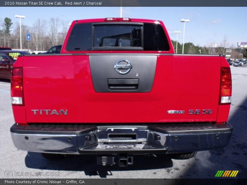 Red Alert / Charcoal 2010 Nissan Titan SE Crew Cab