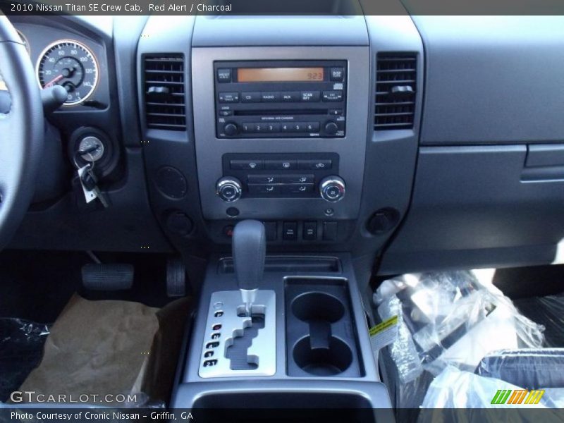 Red Alert / Charcoal 2010 Nissan Titan SE Crew Cab