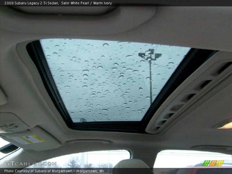 Satin White Pearl / Warm Ivory 2009 Subaru Legacy 2.5i Sedan