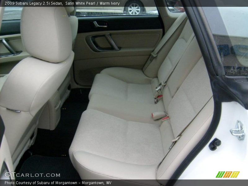 Satin White Pearl / Warm Ivory 2009 Subaru Legacy 2.5i Sedan