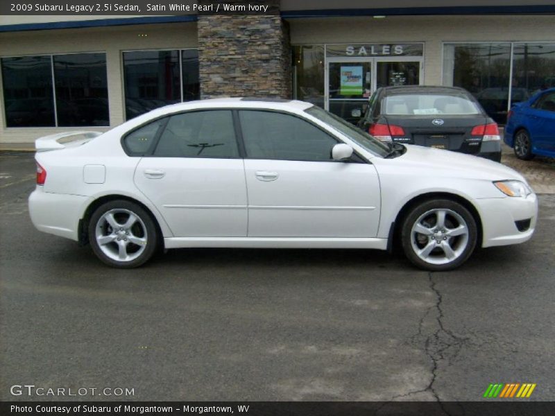 Satin White Pearl / Warm Ivory 2009 Subaru Legacy 2.5i Sedan