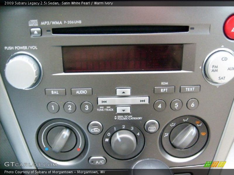 Satin White Pearl / Warm Ivory 2009 Subaru Legacy 2.5i Sedan